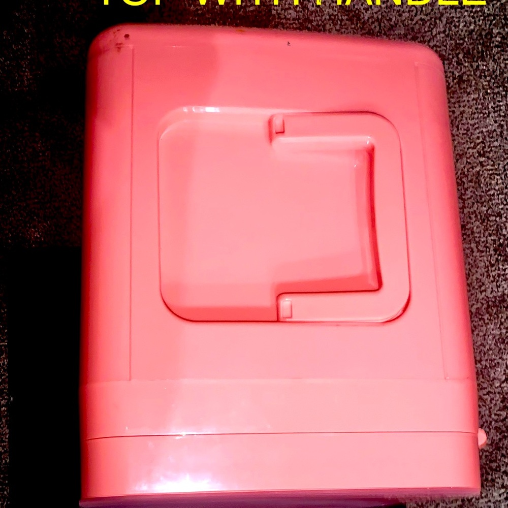 FACETORY FRIDGE FOR SKINCARE PRODUCT